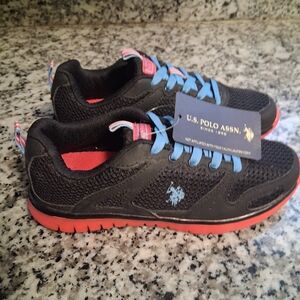 NWT Kids U.S. Polo Assn. Black Sneakers with Red Soles and Blue Laces Size 3.5